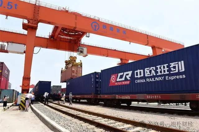 定州：都市书房尽享年味 感受文化深厚魅力